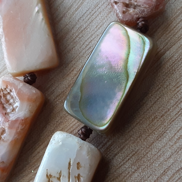 Vintage Les Bernard 56" Beaded Knotted Abalone Shell Necklace - Picture 7 of 7